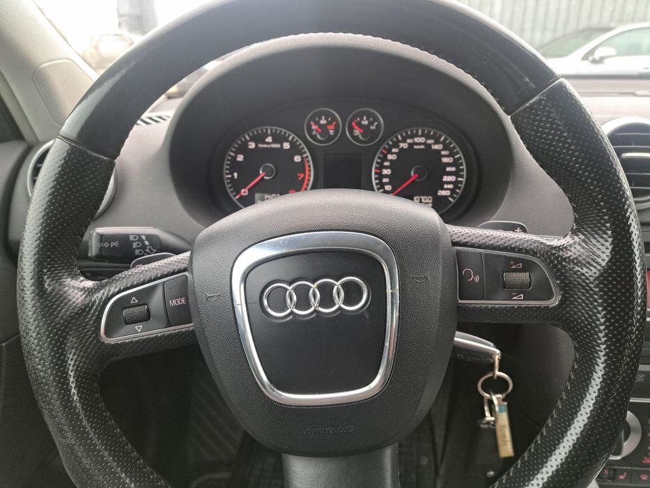 Audi A3 1.4TFSI cutie automata