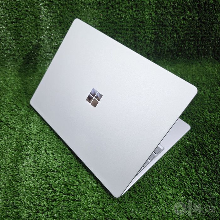 Surface Laptop сенсорный 16gb 256gb
