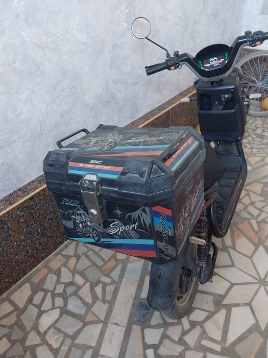 Бонви скутер сатылады