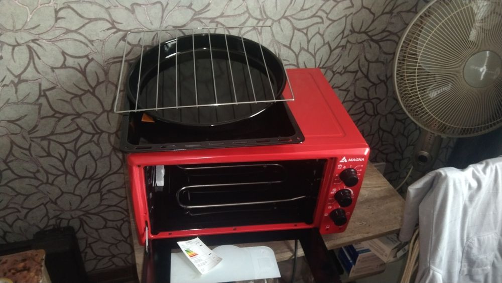 Продам духовой шкаф-новая.