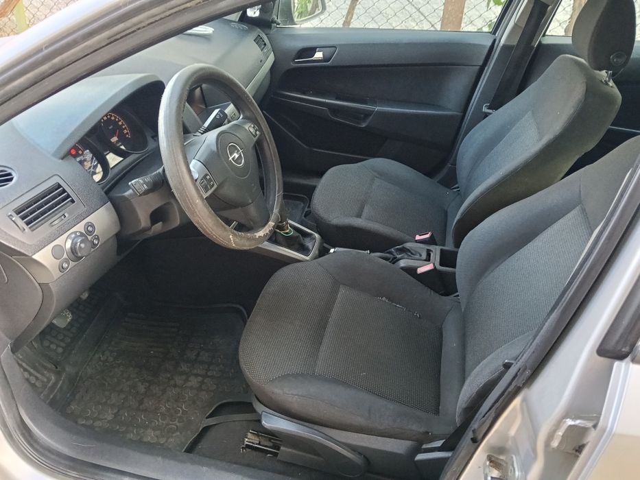 OPEL Astra 2005 — imagine 3