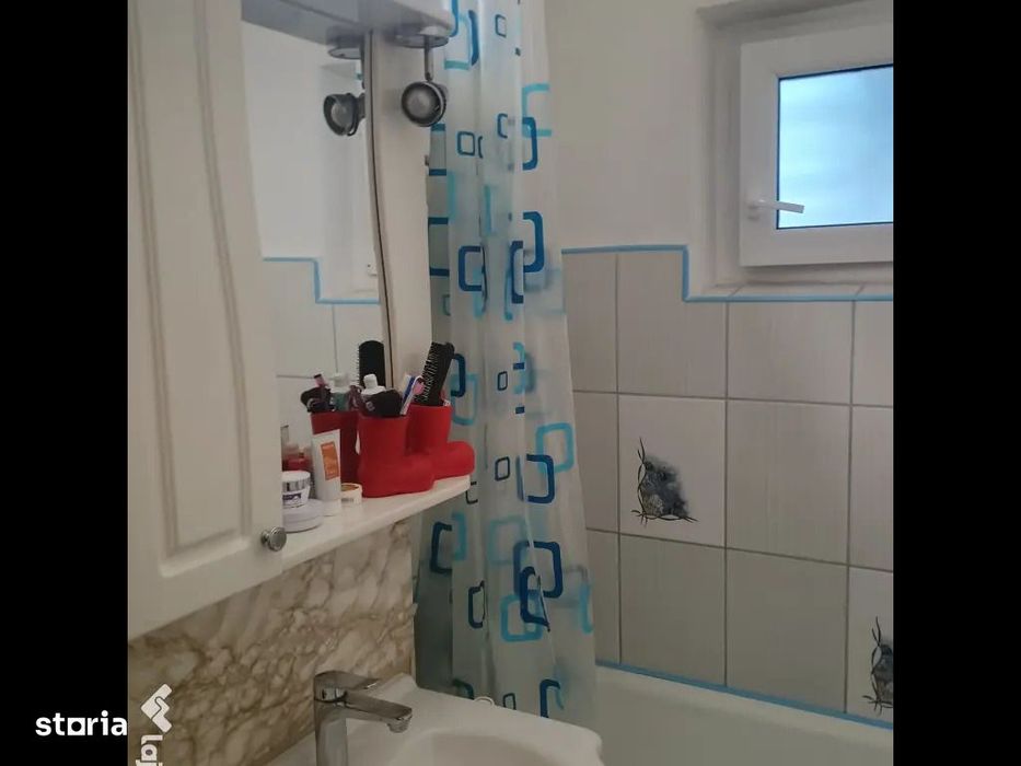 Apartament de 2 camere zona Codrul Cosminului ,
