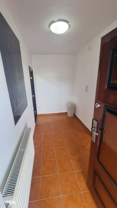 Spațiu comercial / sediu birouri, de vânzare în Curtea de Argeș.