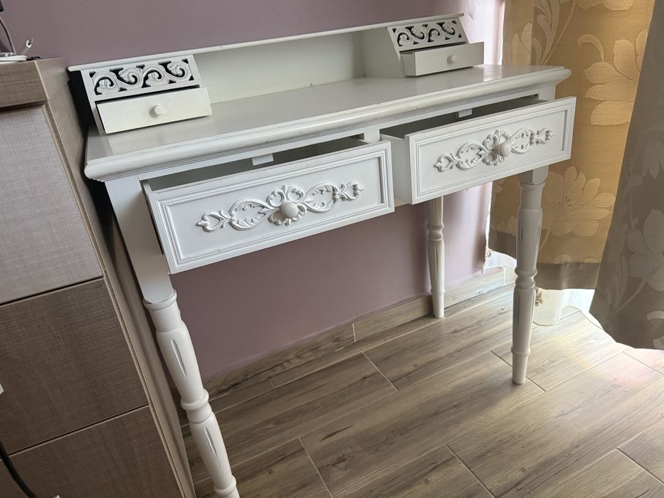 Masuta machiaj 87 x 41