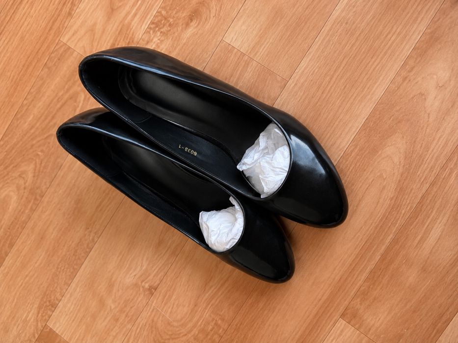 Продам туфли 37-38
