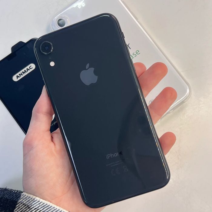 iPhone XR   170$