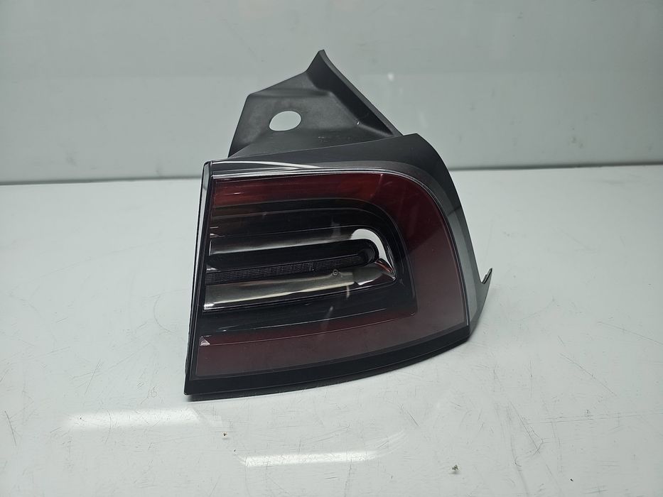 Stop aripa dreapta TESLA Model 3 [Fabr 2020-2025] OEM