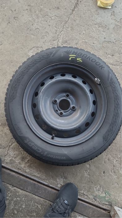 Anvelope Iarna Hankook, 185/65 R15 88T, SET 4 x buc. + jante de tabla