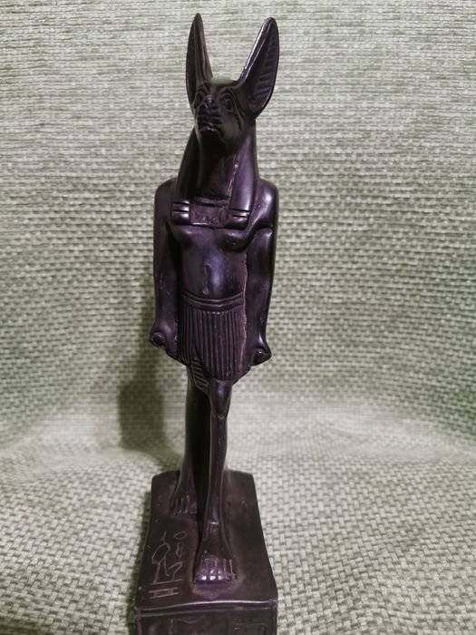 Анубис Статуетка.