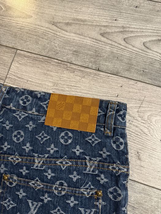 Pantaloni scurti | Blugi Louis Vuitton Premium