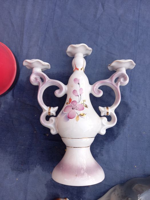 Под свечник бұрынғы