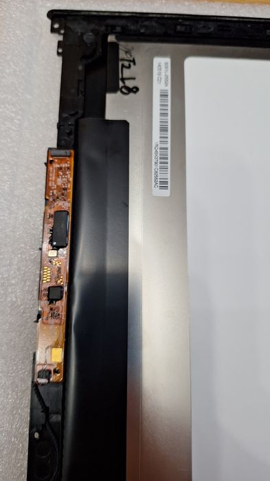 Ansamblu Lenovo IdeaPad Yoga 2 13 capac si display cu Touchscreen