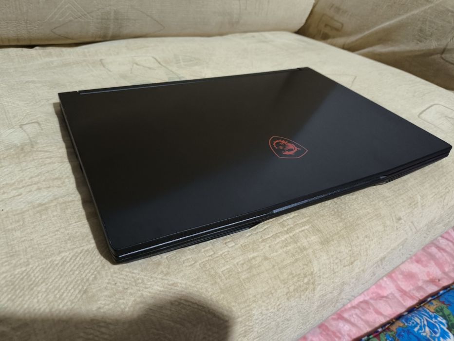 MSI RTX 4050 / 144Hz /  Gaming TOP