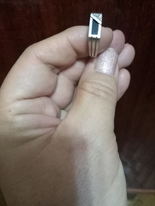 Мужское серебрянное кольцо с цирконом размер 21