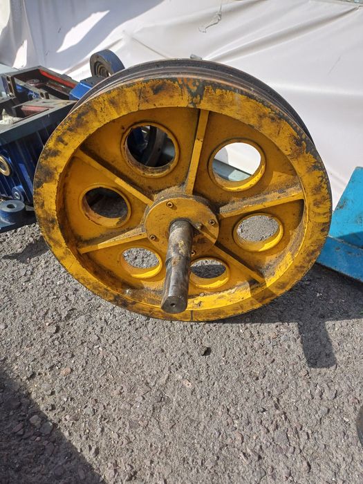 Продам запчасти на лифт