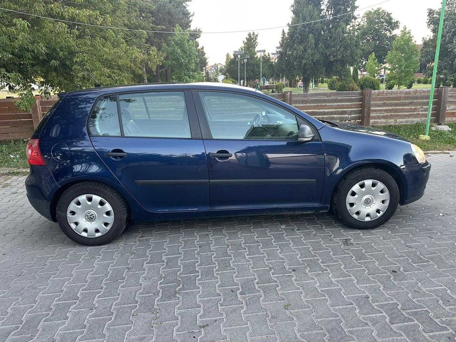 Volkswagen Golf 5 – 2007 – 1.4 MPI Benzină – 116.000 km verificați