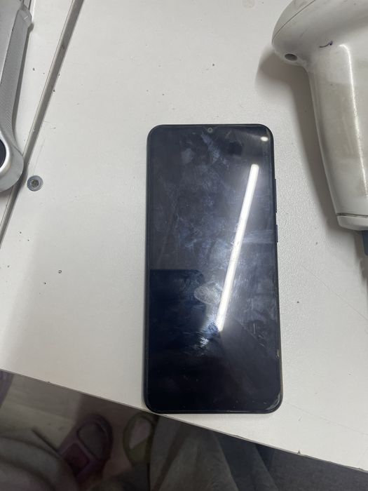 продам телефон самсунг а02