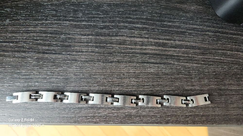 Гривни Медицинска стомана