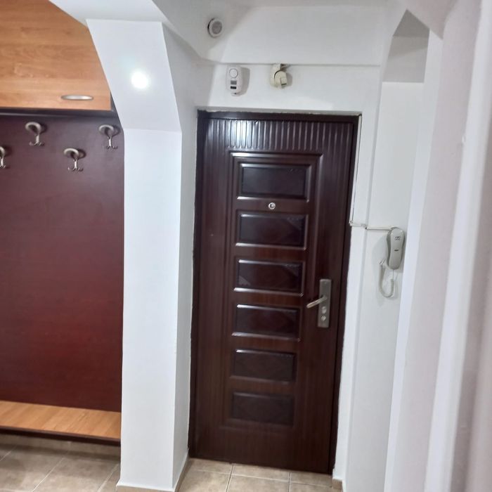 Garsoniera, direct proprietar
