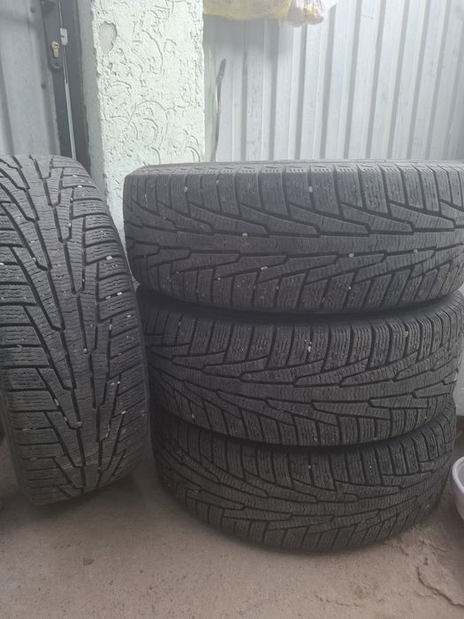 Продам зимние шины. NOKIAN.