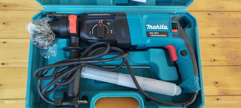 Перфоратор Makita 2-26