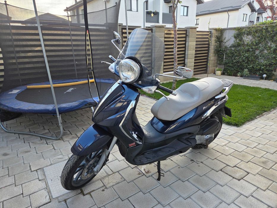 Scuter Piaggio Beverly 250i Tourer