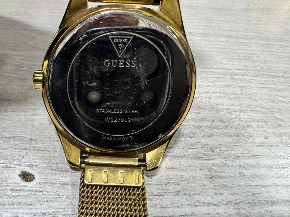 Дамски часовник GUESS CLAUDIA W1279L2