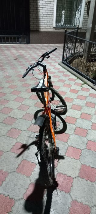 Продам велик торг есть