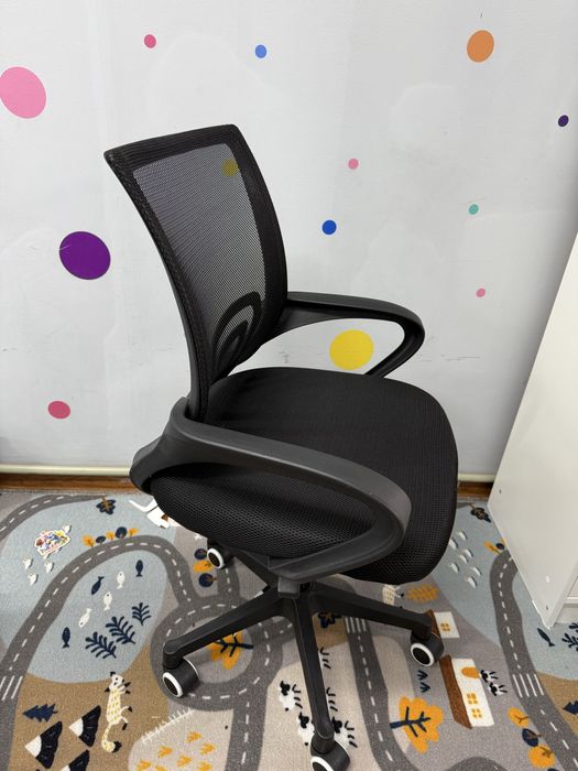 Продам офисную мебель