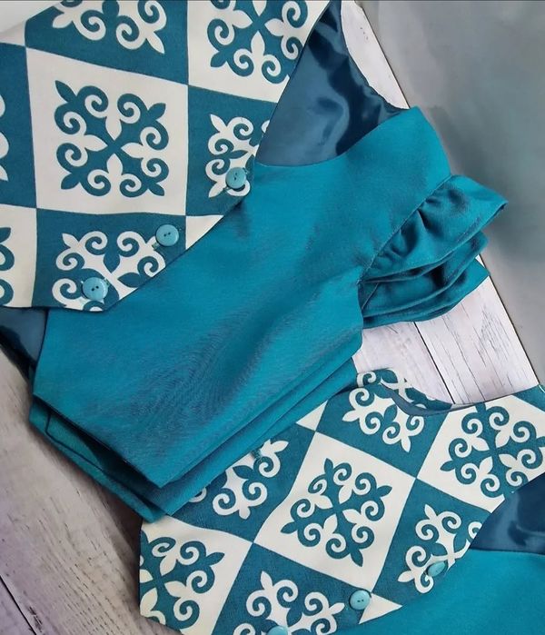 Национальные этно  жилетки