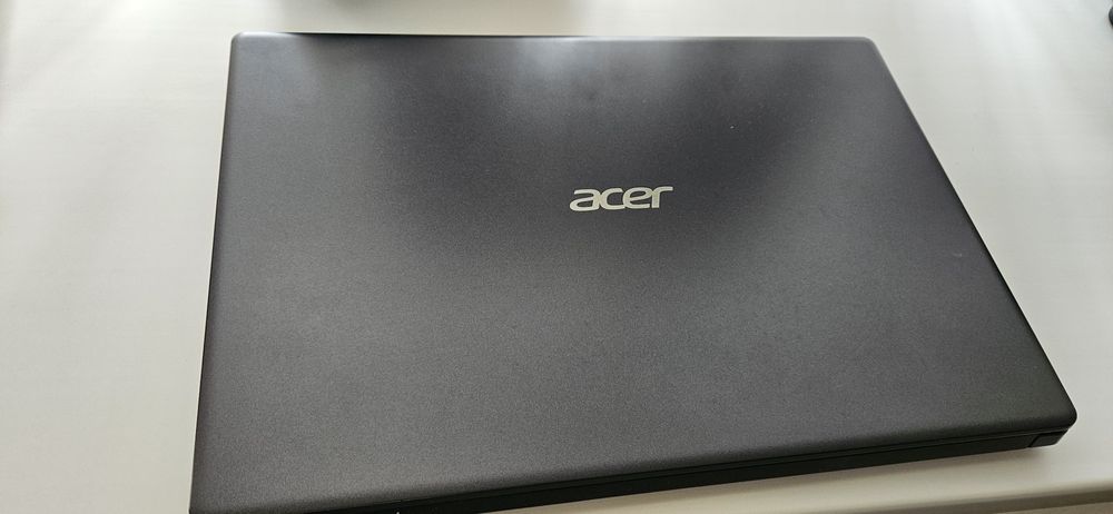 Ноутбук Acer Aspire 3
