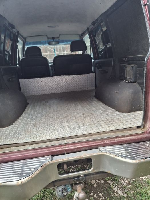 Vând Hyundai galloper