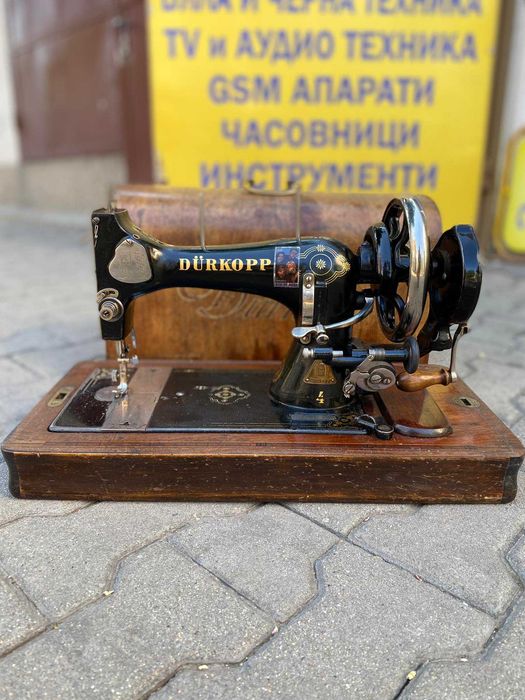 Антична шевна машина DURKOPP
