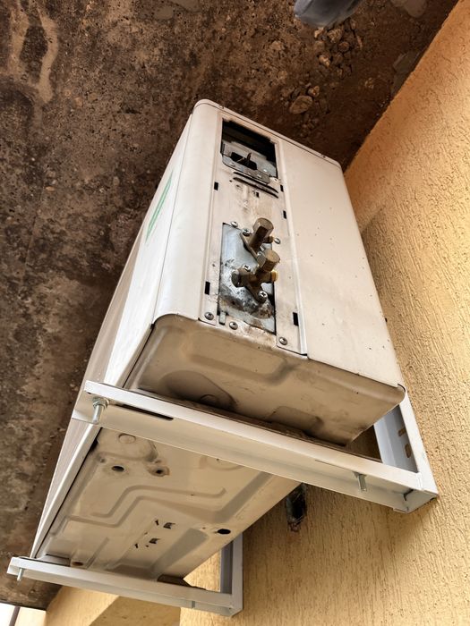 Инверторен климатик Fujitsu ASYB12LDC 12000 BTU