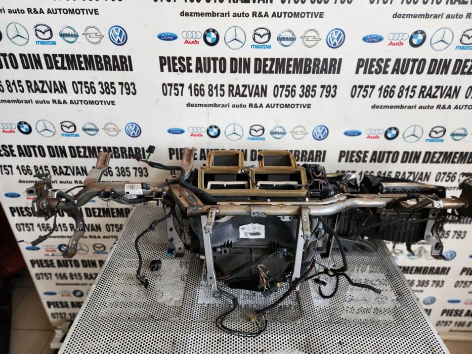 Armatura Tulumba Bord Carcasa Aeroterma Completa Bmw Seria 3 F30 F31 F34 Seria 4 F32 F33 F36 Volan