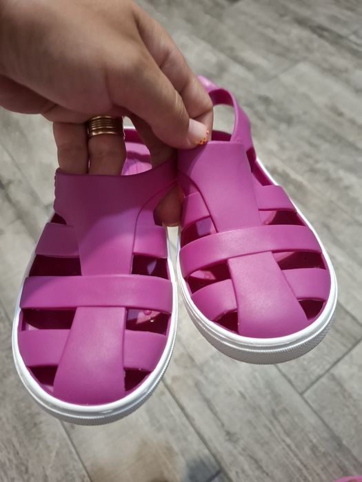 Sandale boatilius mărime 24/25 impecabilele