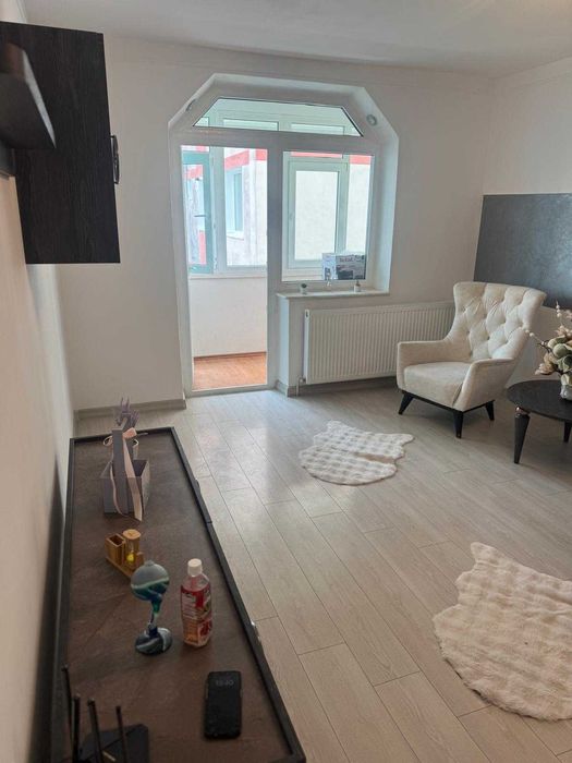 PF inchiriez apartament 2 camere