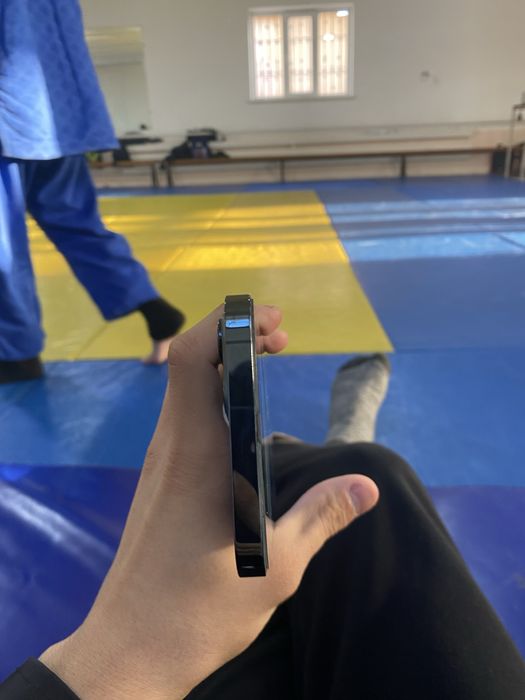 IPhone 12 ProMax - Apple Watch 6 44m