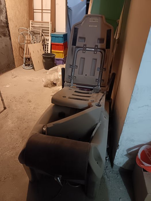 Продам педикюрное кресло