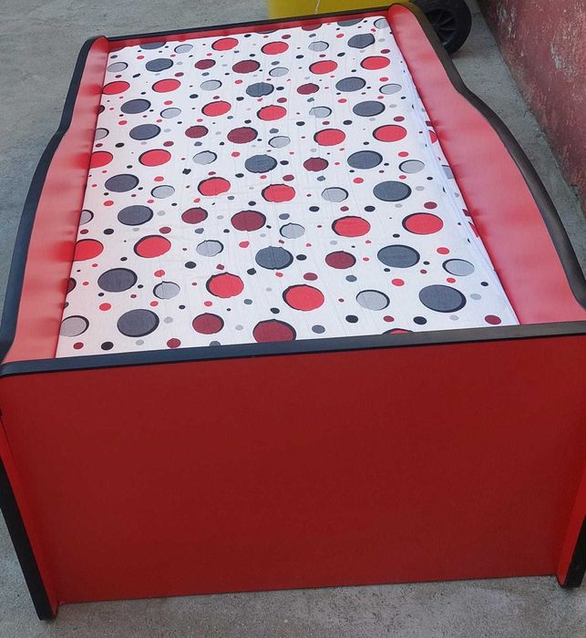 Patut copil Spider Man