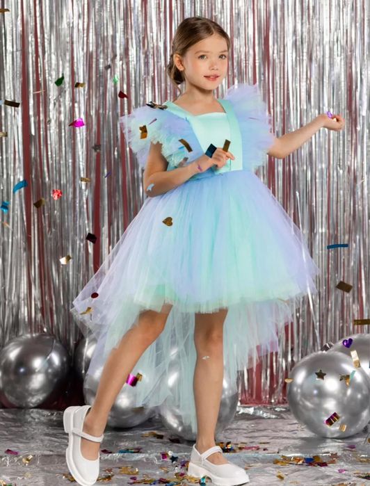 Платье детское нарядное голубое