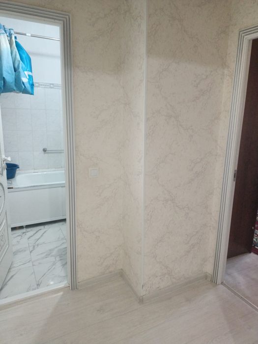 Екі бөлмелі пәтер жалға беріледі. Мкр Сайрам