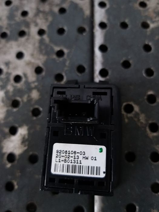 Buton geam electric stanga spate bmw seria 1 f20 920810603