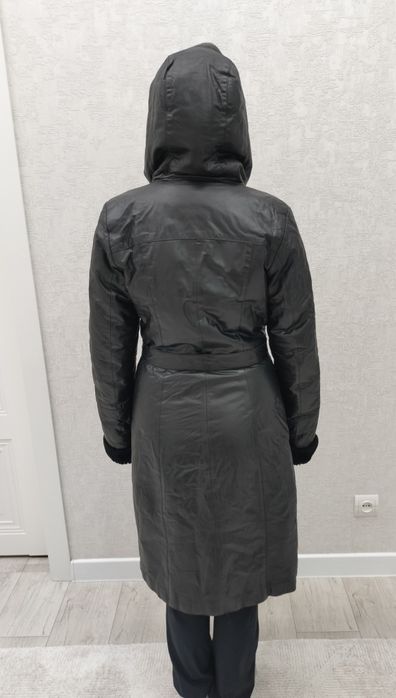 Продам женскую дубленку