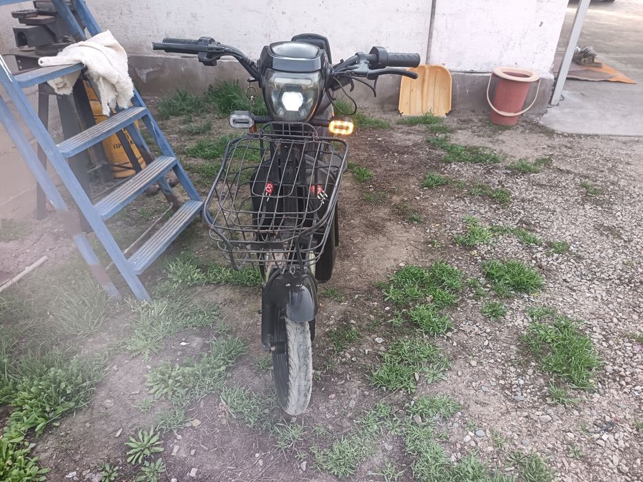 Электроскутер ск8