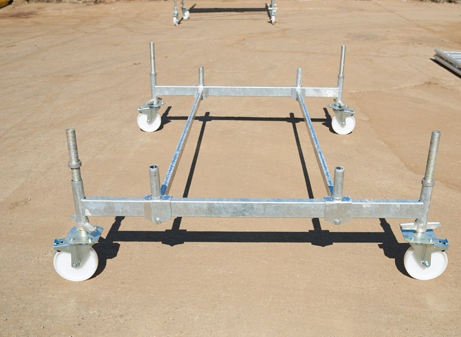 Inchiriez schela mobila (cu roti) 8.5m