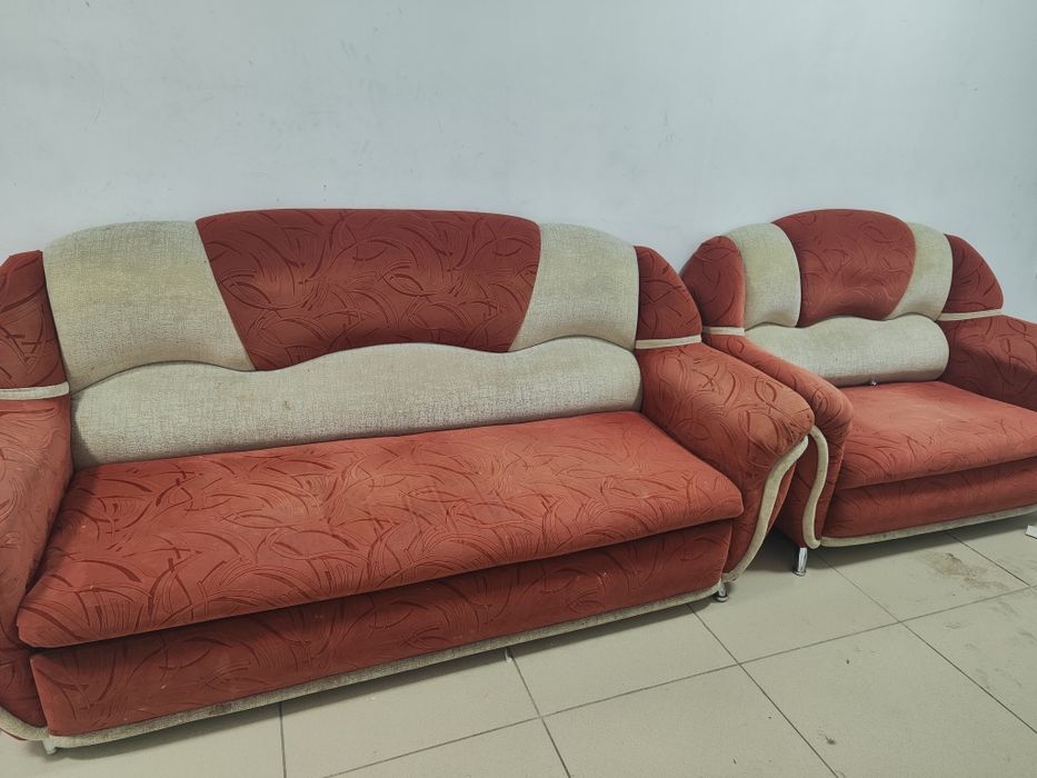 Диван с креслами