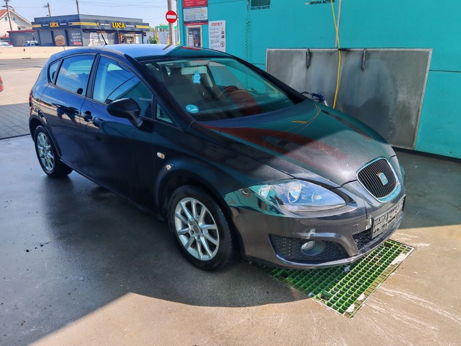 SEAT Leon 2010 — imagine 5