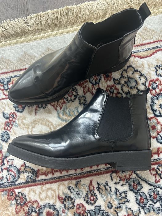 Италия, лакированная кожа, размер 38, носились всего 1 раз