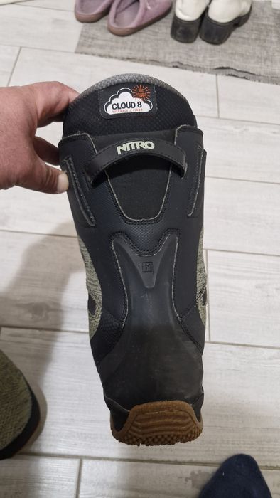 Încălțăminte pentru snowboard  buti